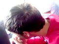 Andrea imita annuncio treno ritardi