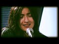 Très belle vidéo d'une jeune franco-berbère qui a du talent et certainement de l'avenir. C'est un enregistrement en direct (La Session-live de Libélabo [le Journal Libération] pour les droits). Je préfère personnellement cette version à l'enregistrement studio (Album chez Emi 2009). Et voici enfin le clip tant attendu : | www.hindi-zahra.com |