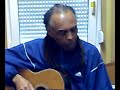 Gilberto Gil toca um chorinho de sua autoria Gilberto Gil toca um chorinho de sua autoria