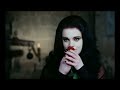 Vampiress bites