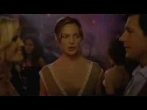 27 Dresses (2008) BRRip 675MB