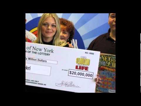 powerball drawing time