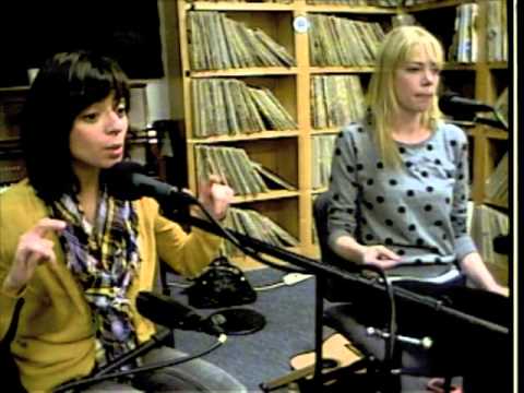 Garfunkel & Oates - Handjob, Bland Job, I Don't Understand Job (Live on KXLU)