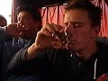 Zapiti klokani na avtobusu