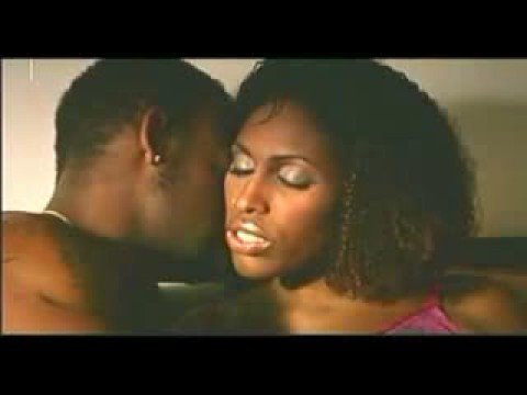 es - Princess Lover Parole Tu es mon soleil, éclaires mes jours, mes nuits Tu es mon soleil, tu es lhomme de ma vie Tu es mon soleil, illumines mes jours, mes nui...
