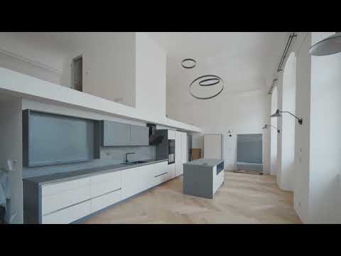 Video Prostorný moderní byt s šatnou a patrem