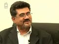 رازق مامون را از لابلای جملات خودش بشناسید. وی که به حیث بلندگوی ارتجاع و باند جنایتکار جمعیت اسلامی فعالیت دارد، درین مصاحبه به گذشته ننگین خودش اشاره های جالبی داردودر حالیکه خود را مدافع عدالت میخواند اما اعتراف میکند که در خدمت ضدملی ترین و خون آشام ترین احزاب از حزب اسلامی گلبدین گرفته تا پرچمی ها و دوستم و شورای نظار مسعود قرار داشته است.
