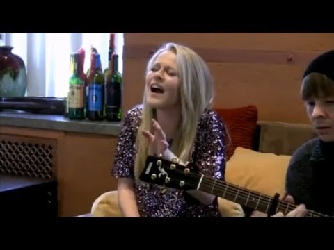 cavanagh - Hollie Cavanagh performing a live cover of