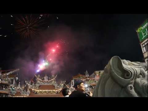 媽祖鑾轎進廟煙火-大甲鎮瀾宮2011辛卯年翡翠媽祖遶境回鑾