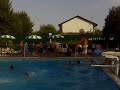 CAMPIING RICCIONEEE - Sequenza di tuffi mortali...