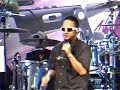 Bondan Prakoso & Fade2Black - beatbox VS bass -LIVE-(ori) Bondan Prakoso & Fade2Black - beatbox VS bass -LIVE-(ori)