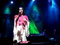 Bj�rk - Innocence (live in Codroipo, Udine)