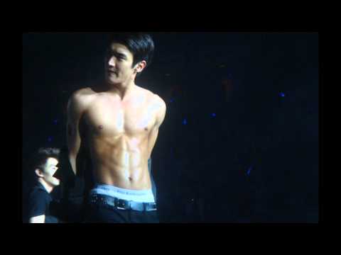 SIWON - Well, making this video made me realize something very important: Siwon shouldn't wear clothes--I mean, shirts--I mean, he looks good in everything...or noth...