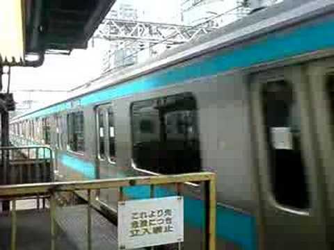 京浜東北線209系入線