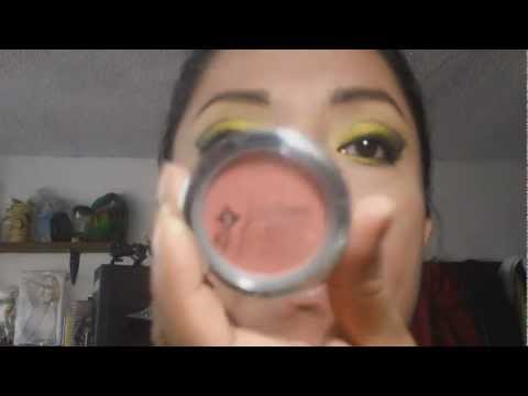 Look Abeja Reina