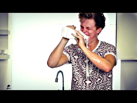 GHOST CHILLI CHALLENGE - CASPAR LEE
