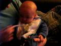 videos de eerste fruitpap Elien