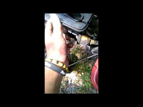 how to replace belt on toro lx425