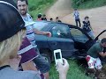 Esqueceu de puchar freio de mao