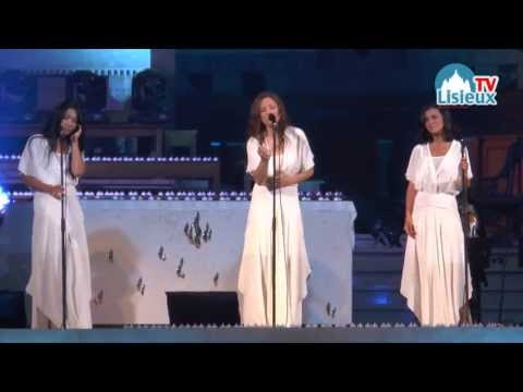 Natasha St-Pier, Anggun et Sonia Lacen chantent