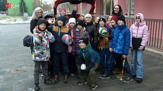 Náhled - ZŠ Vodní i letos pomohla psím útulkům