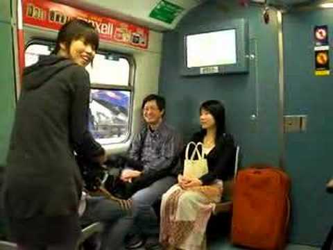 有人在港鐵(前九鐵)MLR列車車廂內拍攝