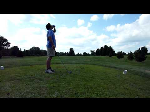 Golf Tips with the Real Pros – Beer Slam Tee Off