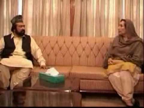 golra shareef - Mohtarma Benazir Bhutto Shaheed visits Golra Sharif in high security in 2007. She met Pir Ghulam Moin ul Haq and requested the support of Golra Sharif in the...