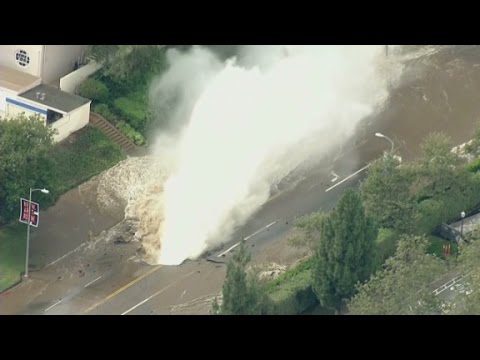 Water main break floods streets around UCLA
