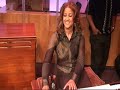 dorinda clark cole plays the organ!
