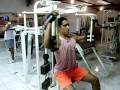 Aducciones pectoral en Peck-Deck