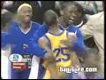 derrick rose dunkin the crowd goin crazzzzzzzzzy