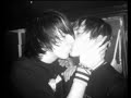 Hottest emo boys kissing Hottest emo boys kissing