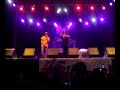 Tema de Arma Blanca Cantado en directo por Lom C