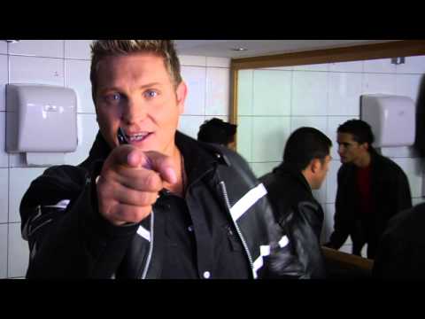 Kurt Darren – Daar Doer in die Donker