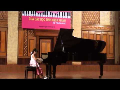 Trần Minh Châu (9) - Biểu diễn học sinh trung học khoa piano 13/12/2013