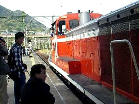 「ローカル線で行く、日田彦山線日帰りの旅号」入線