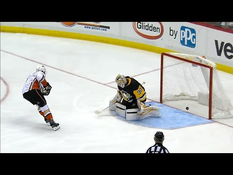 Video: Cogliano makes the Penguins pay on shorthanded breakaway, Murray gets yanked