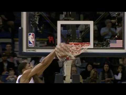 Video: Anthony Davis With the Facial on Miroslav Radulijica