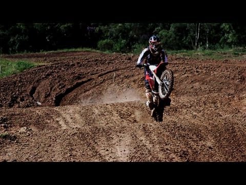 Crf450 - Leandro Silva #14 testando sua nova CRF 450. Imagens: Rui Ogawa Ale Jardim Edição: Ale Jardim.