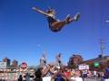 2009-01-04 | Christina Basket Toss [LOW QUALITY] ~> Christina's Basket Toss at Chicago Marathon ...  (00:07)
