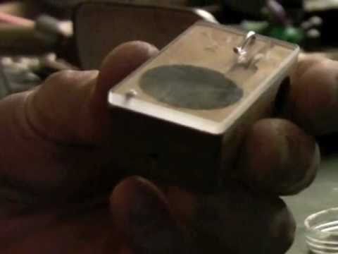 how to properly kiss