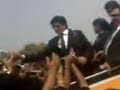SRK Landing At Kolkata Airport For IPL SRK Landing At Kolkata Airport For IPL