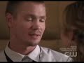 One Tree Hill 6x01 "Heart skips a beat, breathtaking material" Leyton