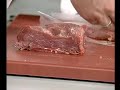 Carpaccio de buey con virutas de queso parmesano