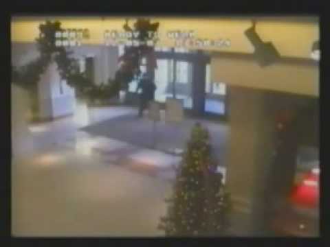 Robert Hawkins surveilled the moment he enters Von Maur