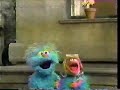 Sesame Street - Rosita and Praire explains brazos