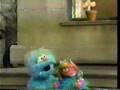 Sesame Street - Rosita and Praire explains brazos