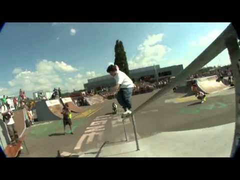 inline - aggressive inline skating.