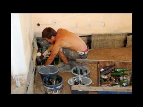 Из стеклянных бутылок видео